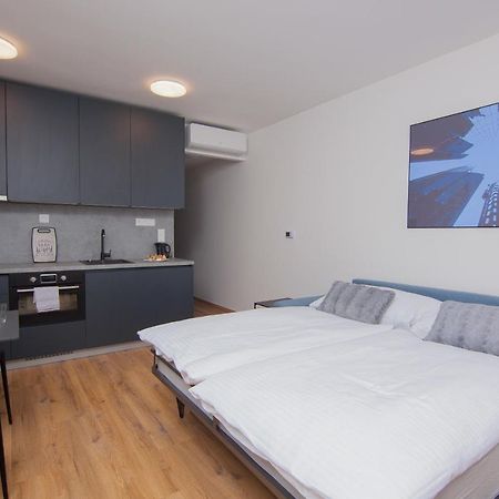 Apartmany Viviena เบอร์โน ภายนอก รูปภาพ